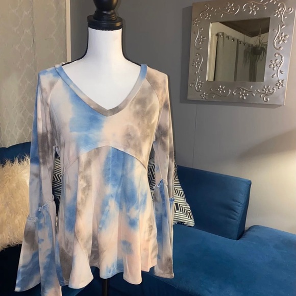 Flowy blouse - Picture 1 of 2